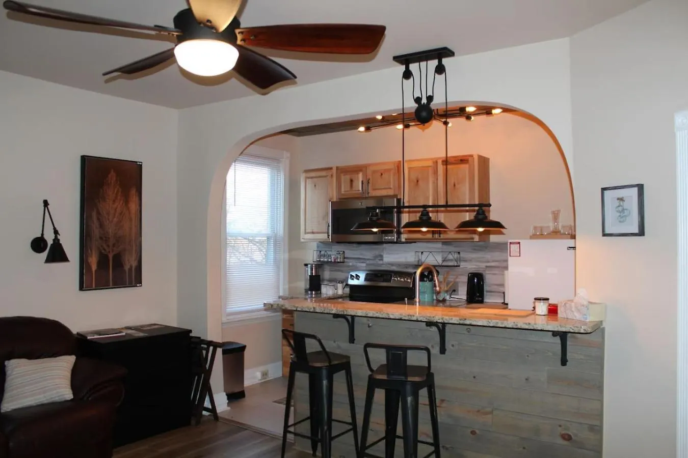 Grandview Studio Apartment Apt 3 Pittsburgh